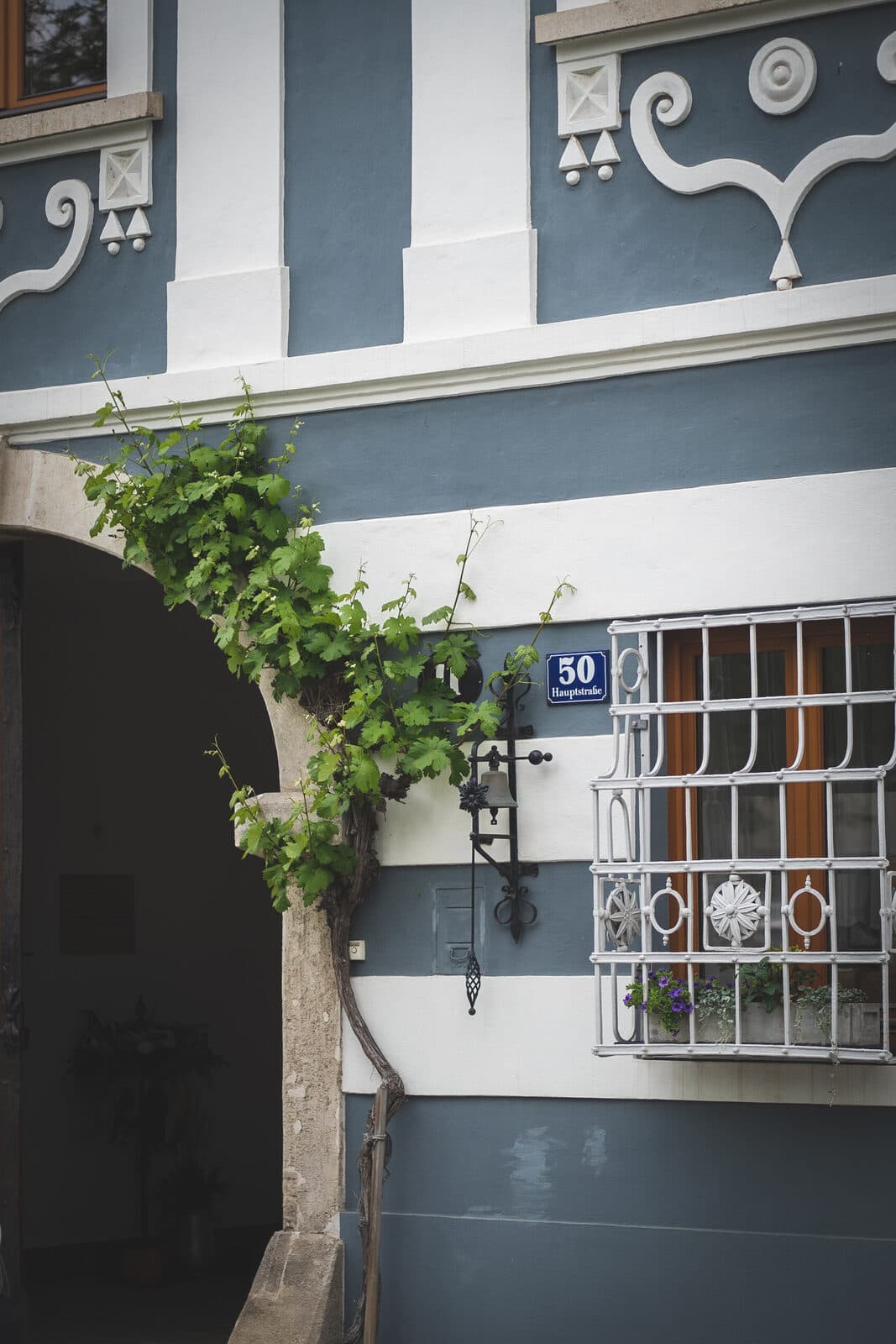 The Mantlerhof building